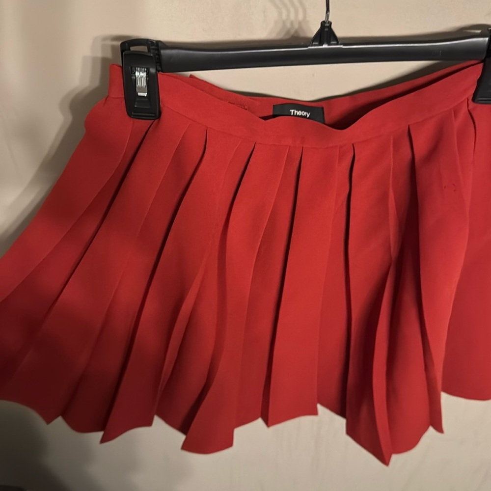 Burnt sienna Theory pleated skirt size 00